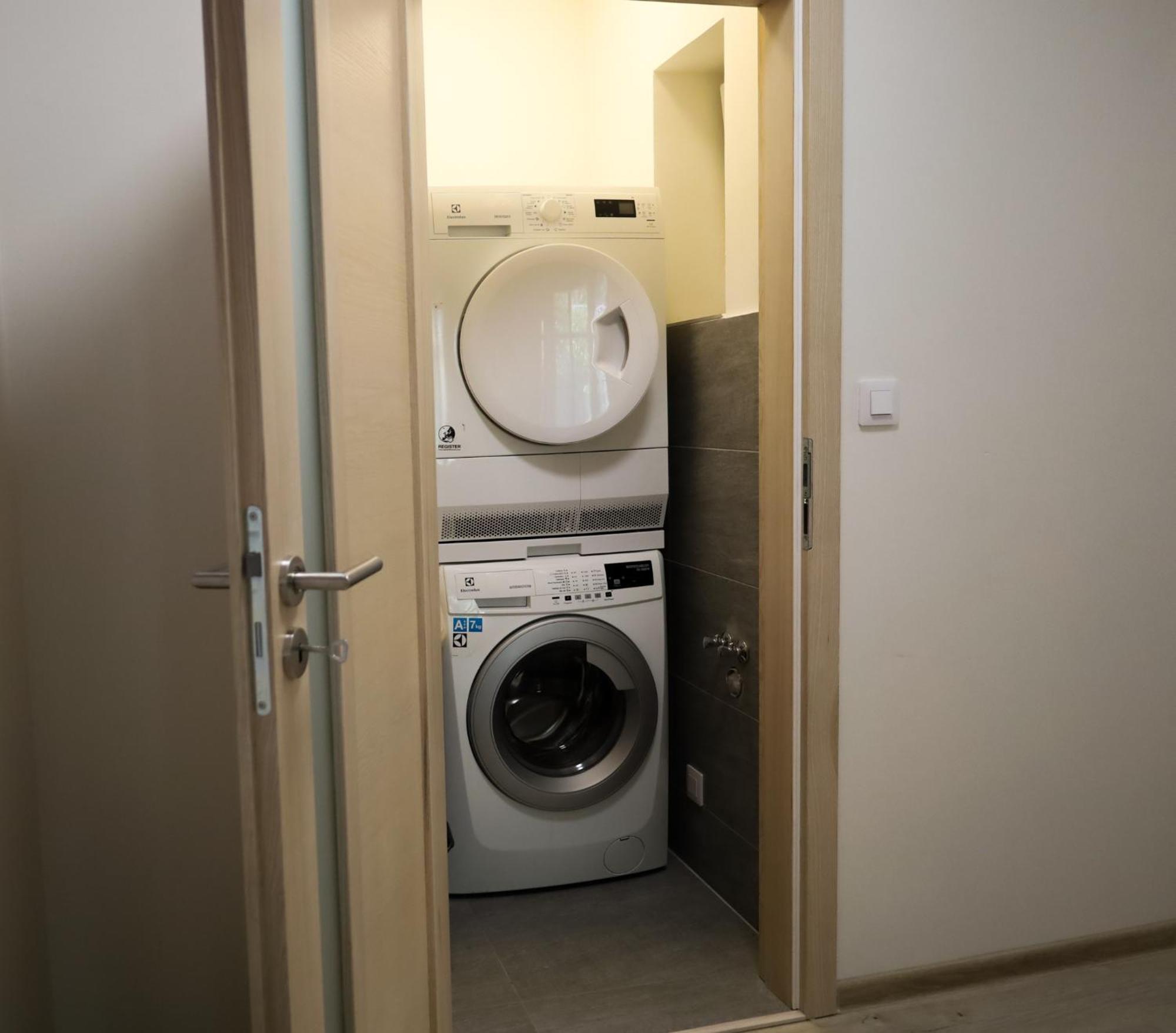Rivercity Apartments Карловы Вары Экстерьер фото