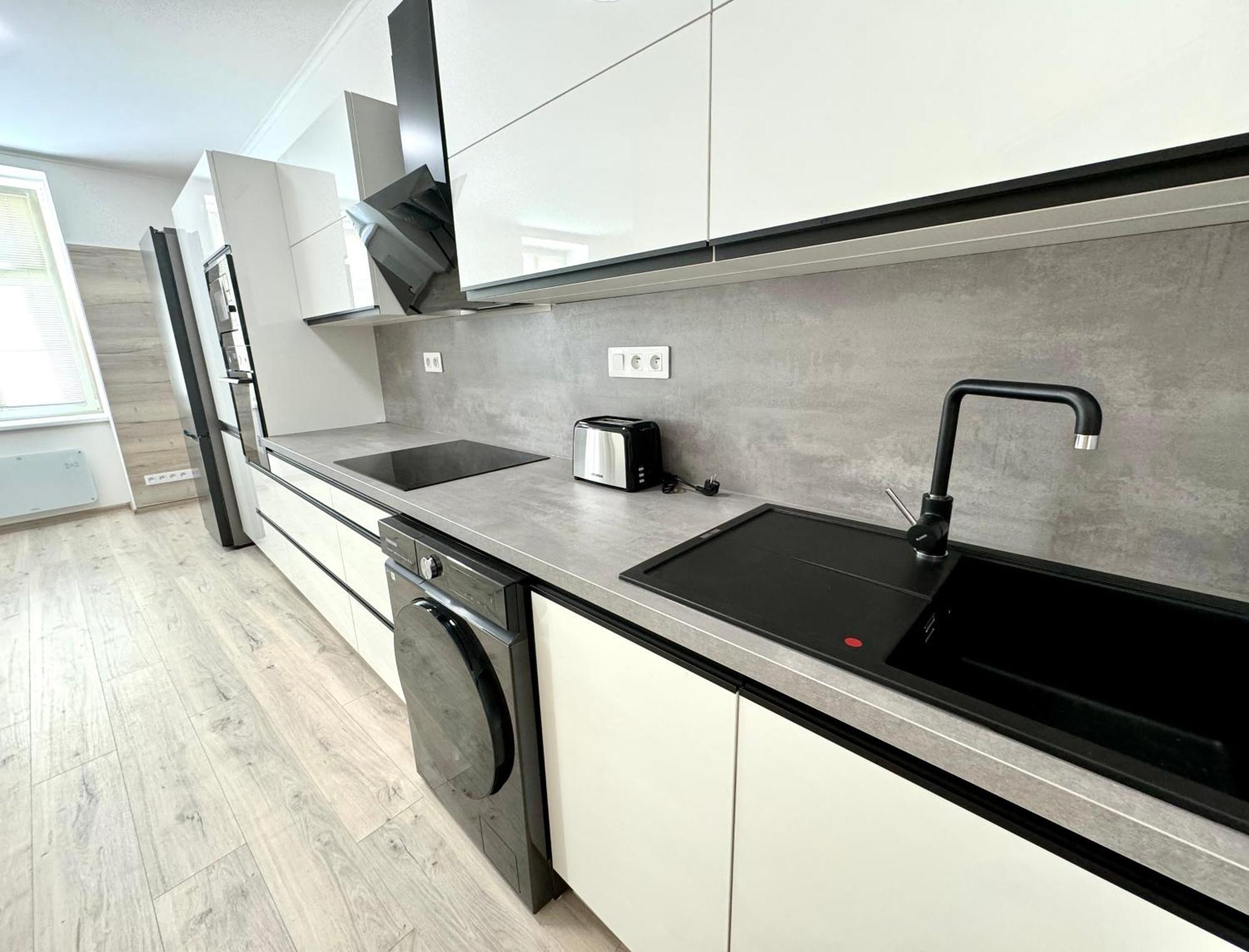 Rivercity Apartments Карловы Вары Экстерьер фото